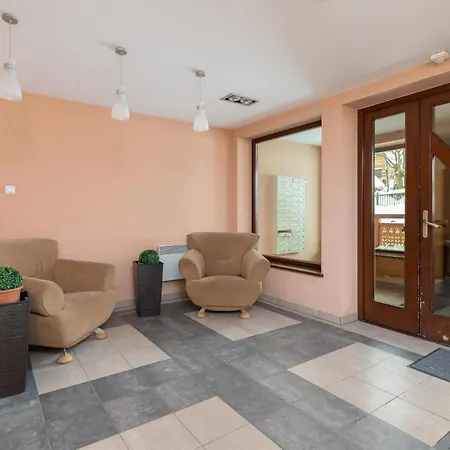 דירה Cozy Nosal Jaszczurowka By Renters זקופאנה